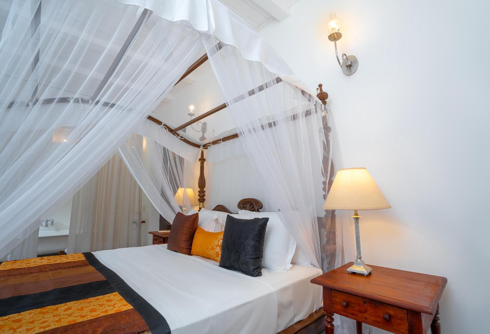 فندق Adigars Manor 5*
