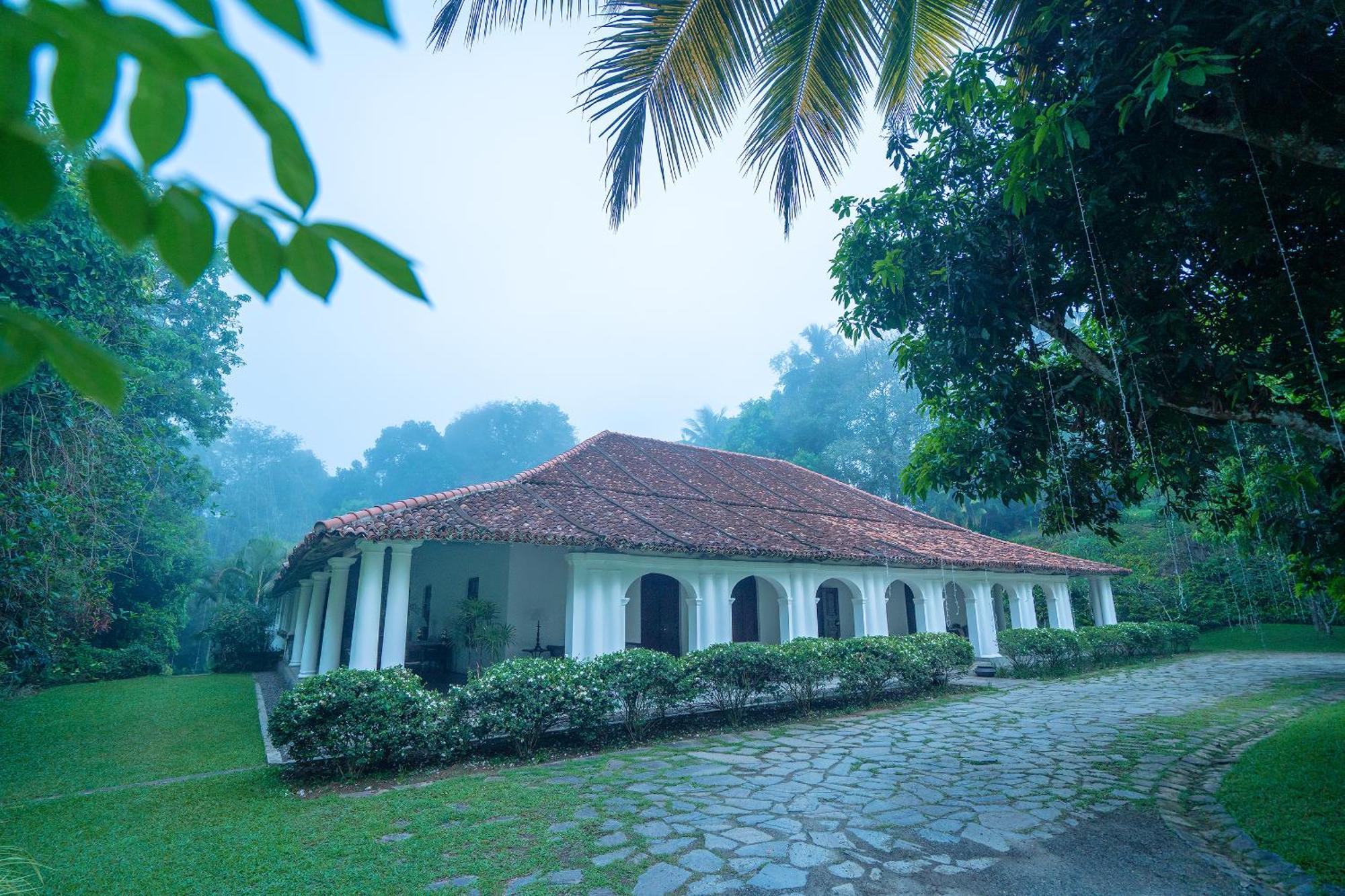 Hotel Adigars Manor 5*